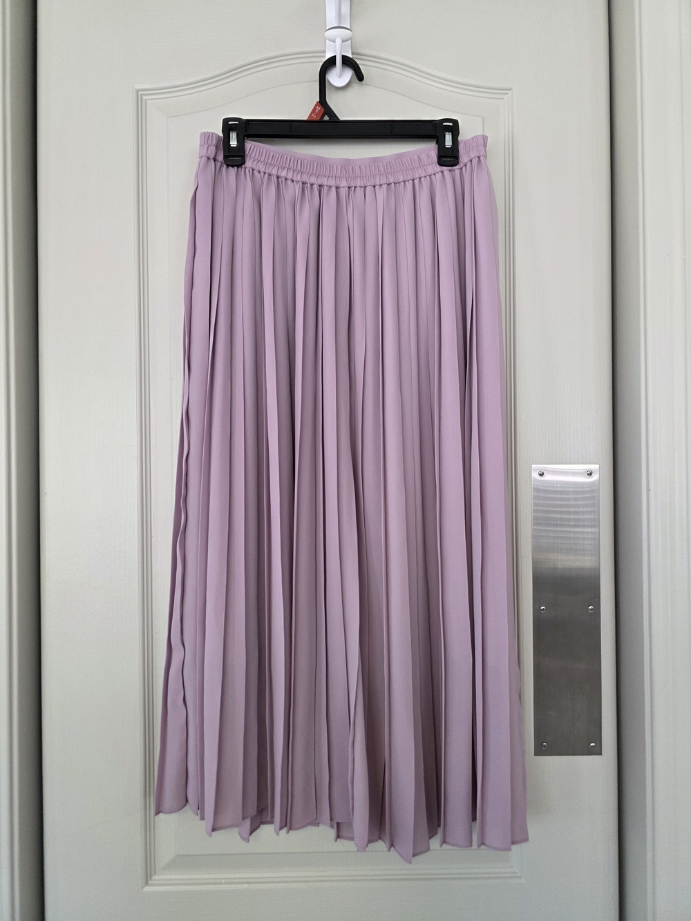 Uniqlo Lavender Pleated Maxi Skirt - Picture 3 of 8